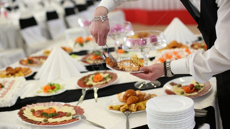 餐饮加盟设备清单及参数：揭秘餐饮设备选型的关键要素